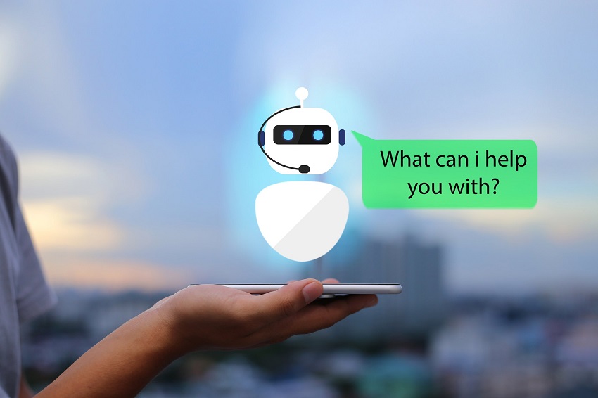 Minh họa chatbot hỗ trợ khách hàng hiện lên từ điện thoại