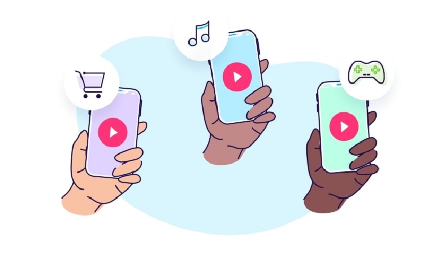 Minh họa người dùng cầm điện thoại xem quảng cáo video trong ứng dụng mua sắm, âm nhạc và game